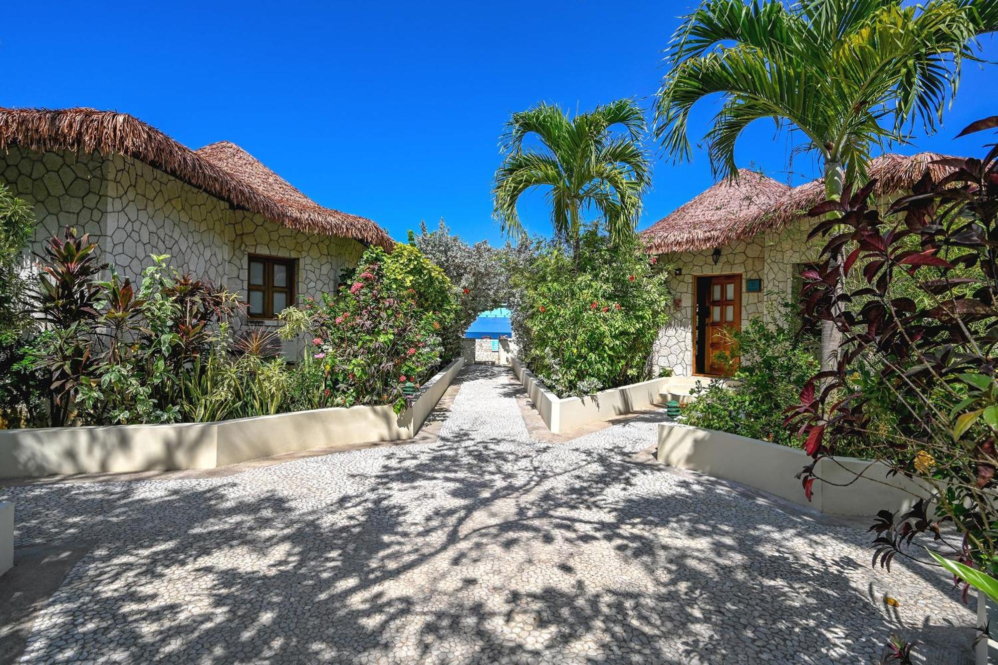 Ocean Cliff Hotel Negril Limited - Adults Only 외부 사진